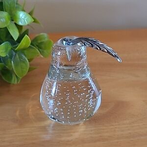 VINTAGE Bullicante Controlled Bubbles Art Clear Glass Pear Paperweight
